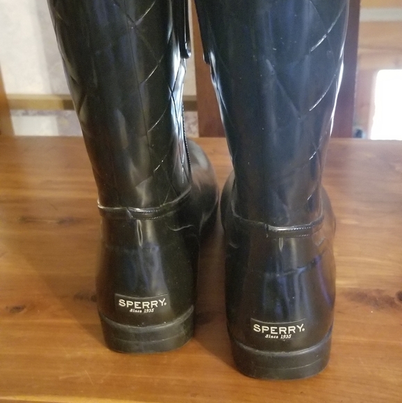 Sperry Rain Boots - Picture 2 of 6